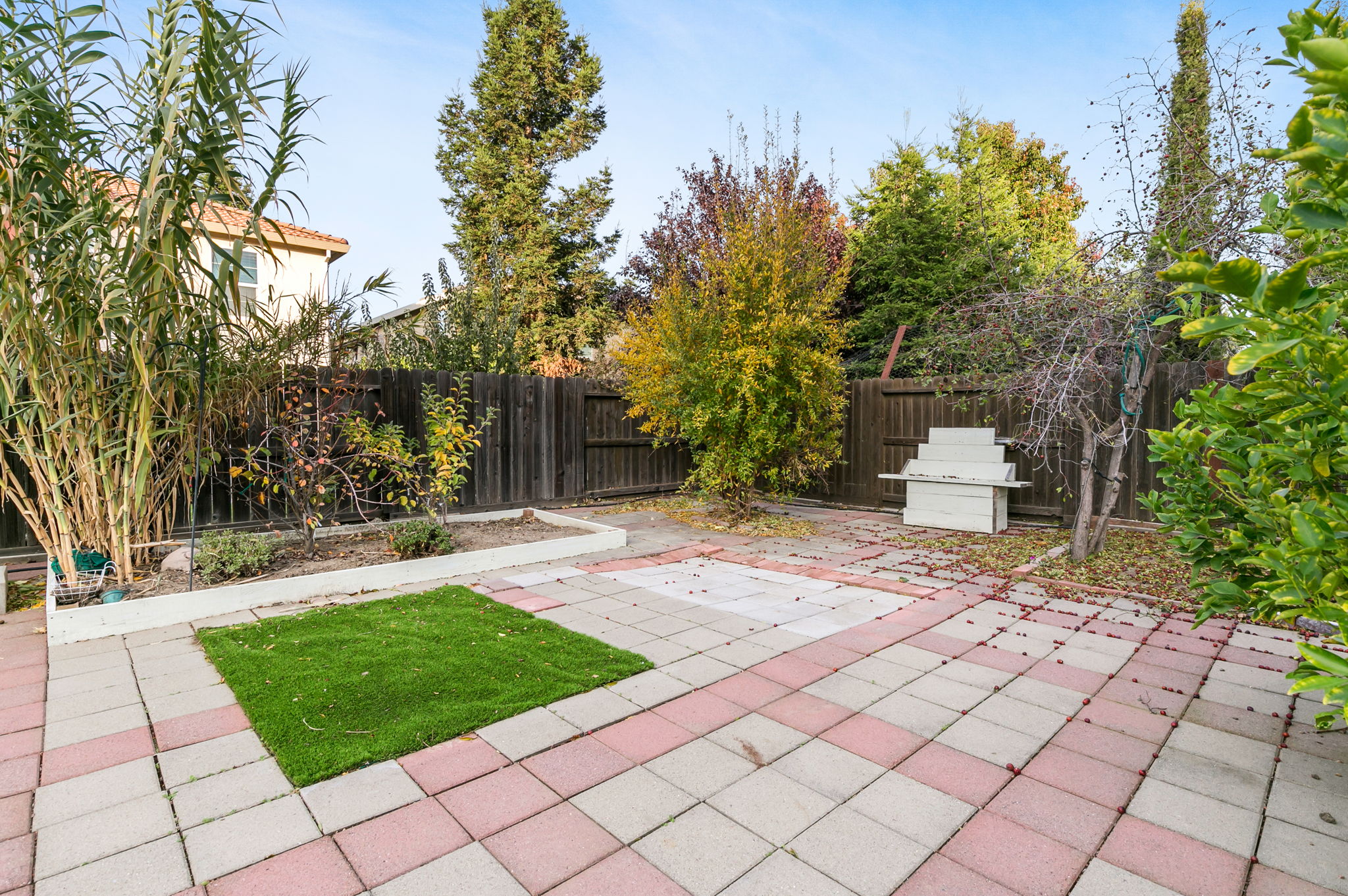 2023-11-22 - 2213 Ragen St Woodland CA 95776 46