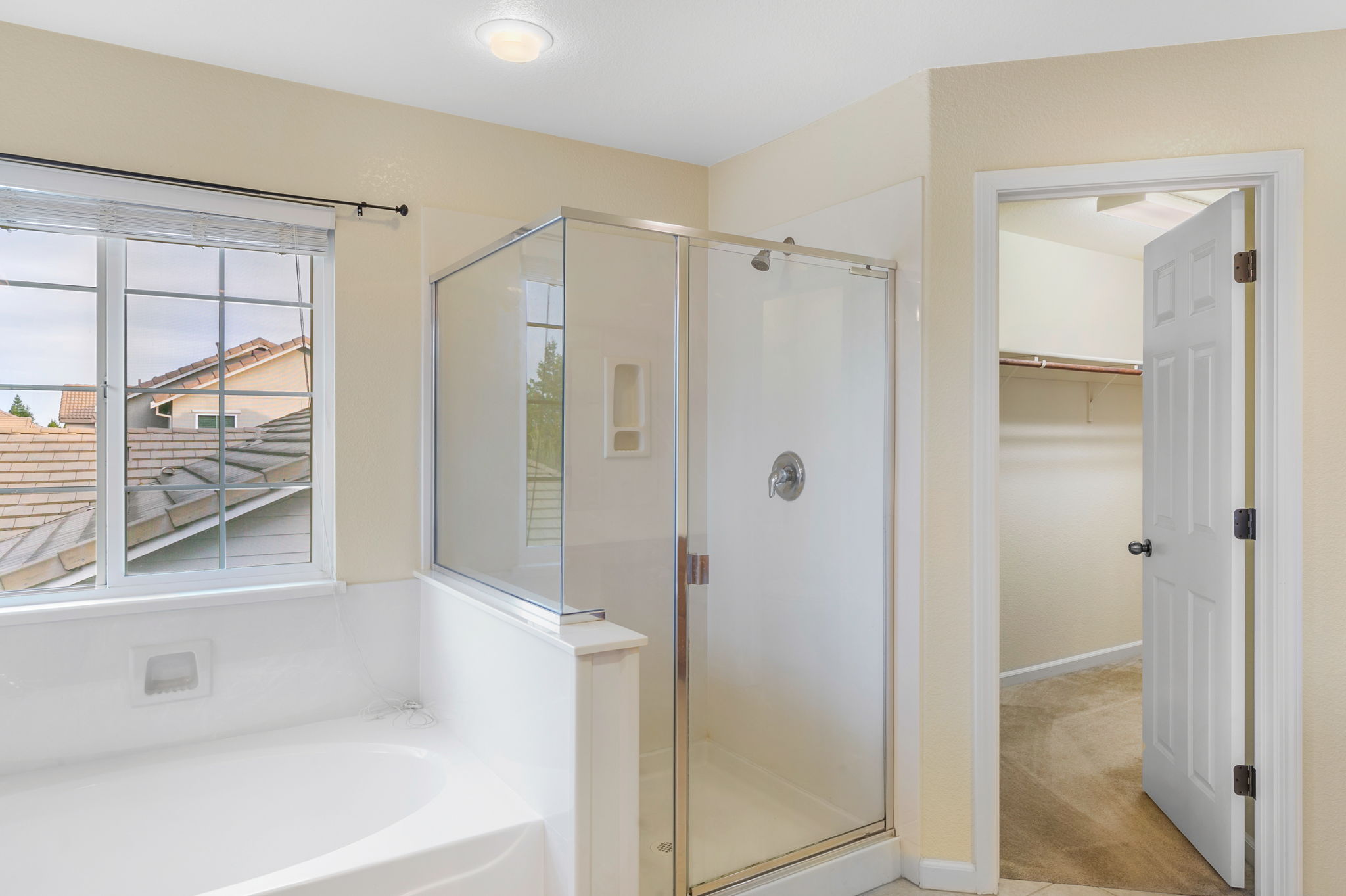 2023-11-22 - 2213 Ragen St Woodland CA 95776 32