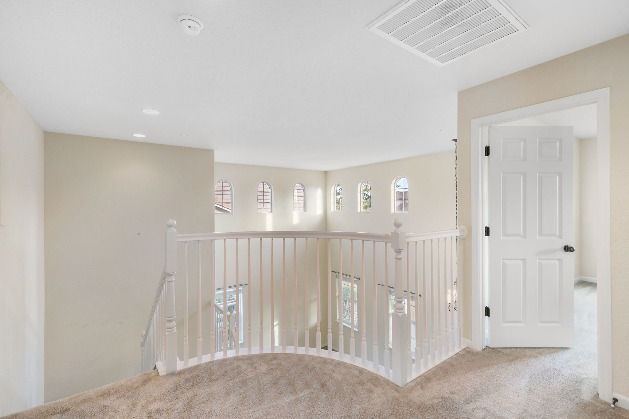 2023-11-22 - 2213 Ragen St Woodland CA 95776 23