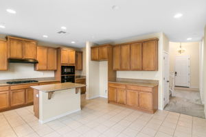 2023-11-22 - 2213 Ragen St Woodland CA 95776 12