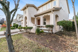 2023-11-22 - 2213 Ragen St Woodland CA 95776 04