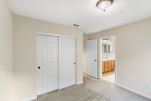 2023-11-22 - 2213 Ragen St Woodland CA 95776 40