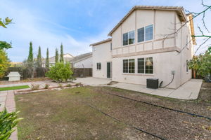 2023-11-22 - 2213 Ragen St Woodland CA 95776 44