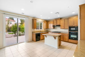 2023-11-22 - 2213 Ragen St Woodland CA 95776 10