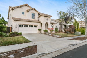 2023-11-22 - 2213 Ragen St Woodland CA 95776 03