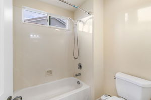 2023-11-22 - 2213 Ragen St Woodland CA 95776 38