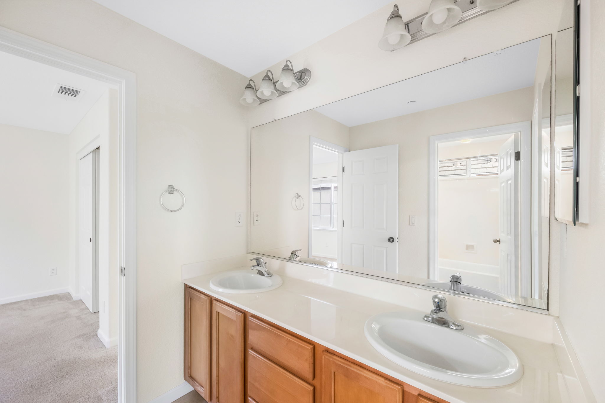 2024-01-16 - 2213 Ragen St, Woodland, CA 95776 41