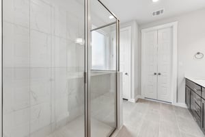 Stampede Dr-S2107-030.jpg