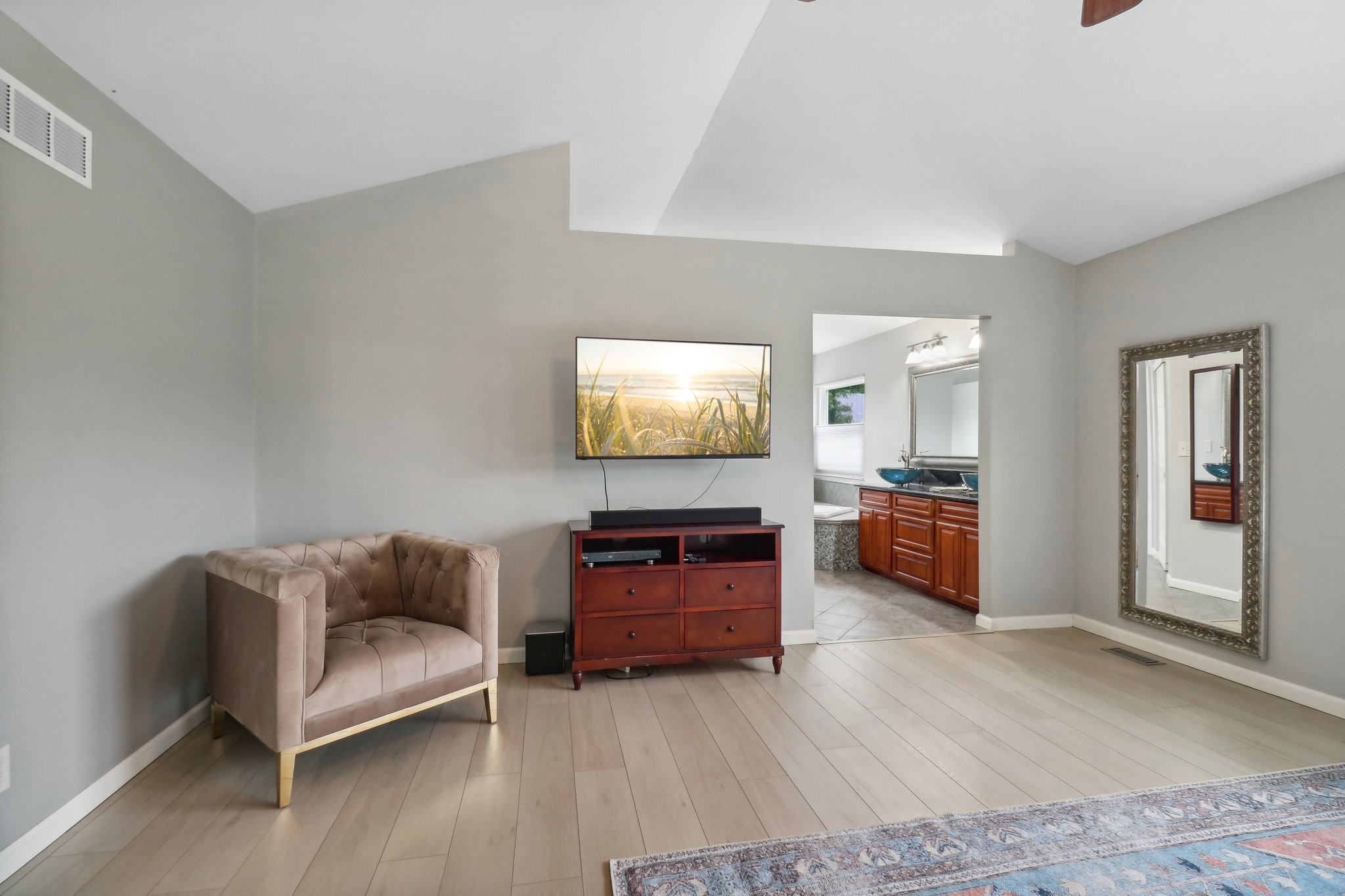 Treetop Ln-042.jpg