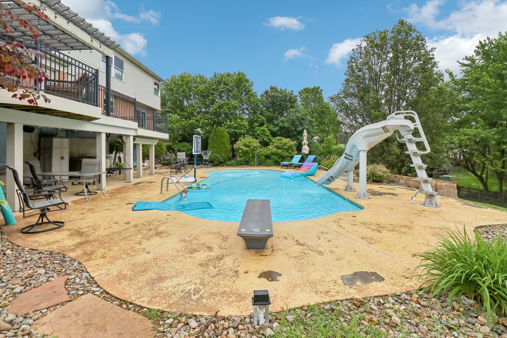 Treetop Ln-054.jpg