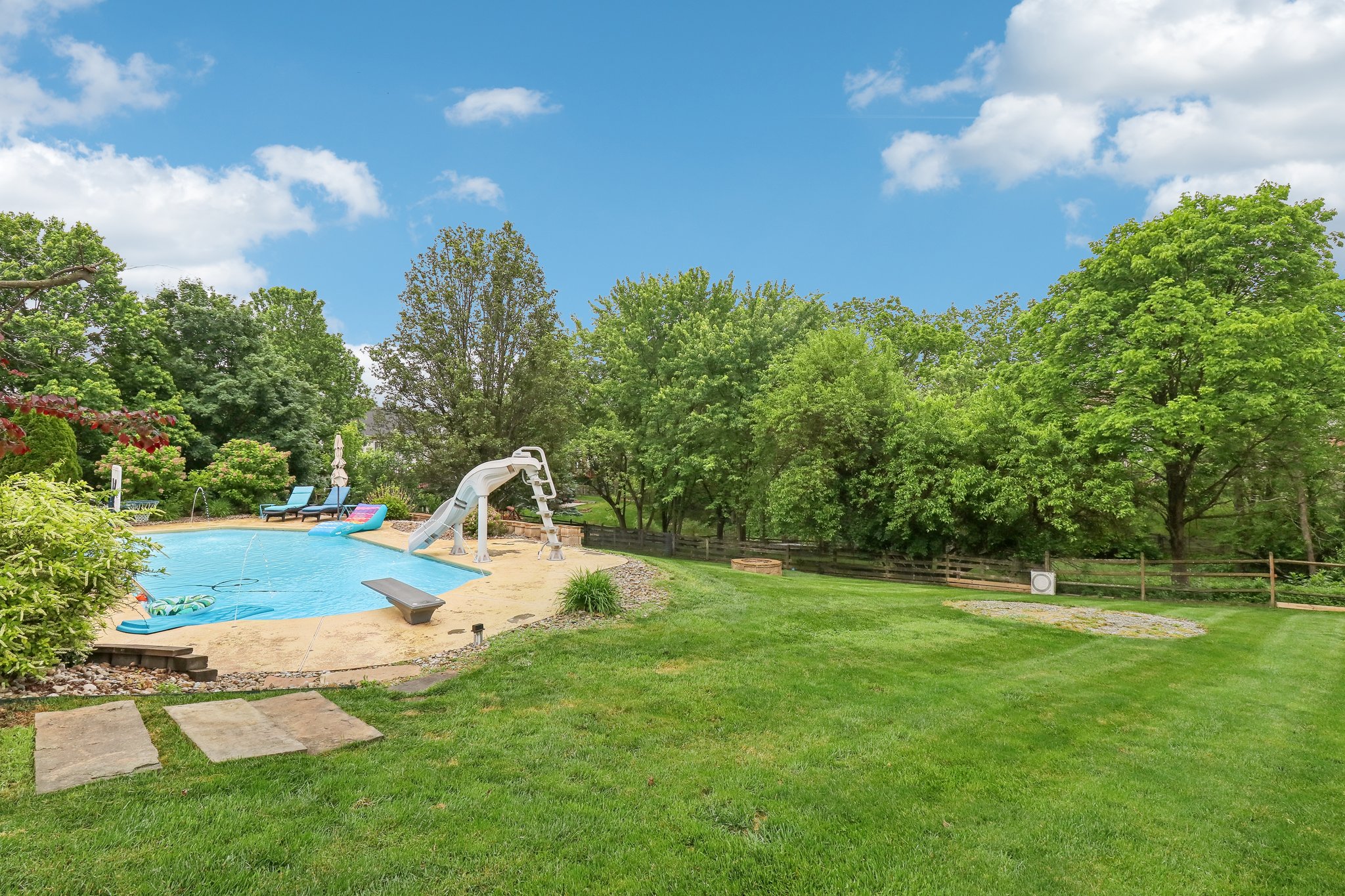 Treetop Ln-064.jpg