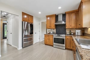 Treetop Ln-018.jpg