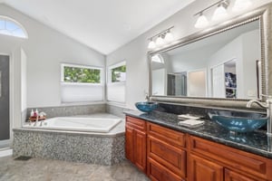 Treetop Ln-033.jpg