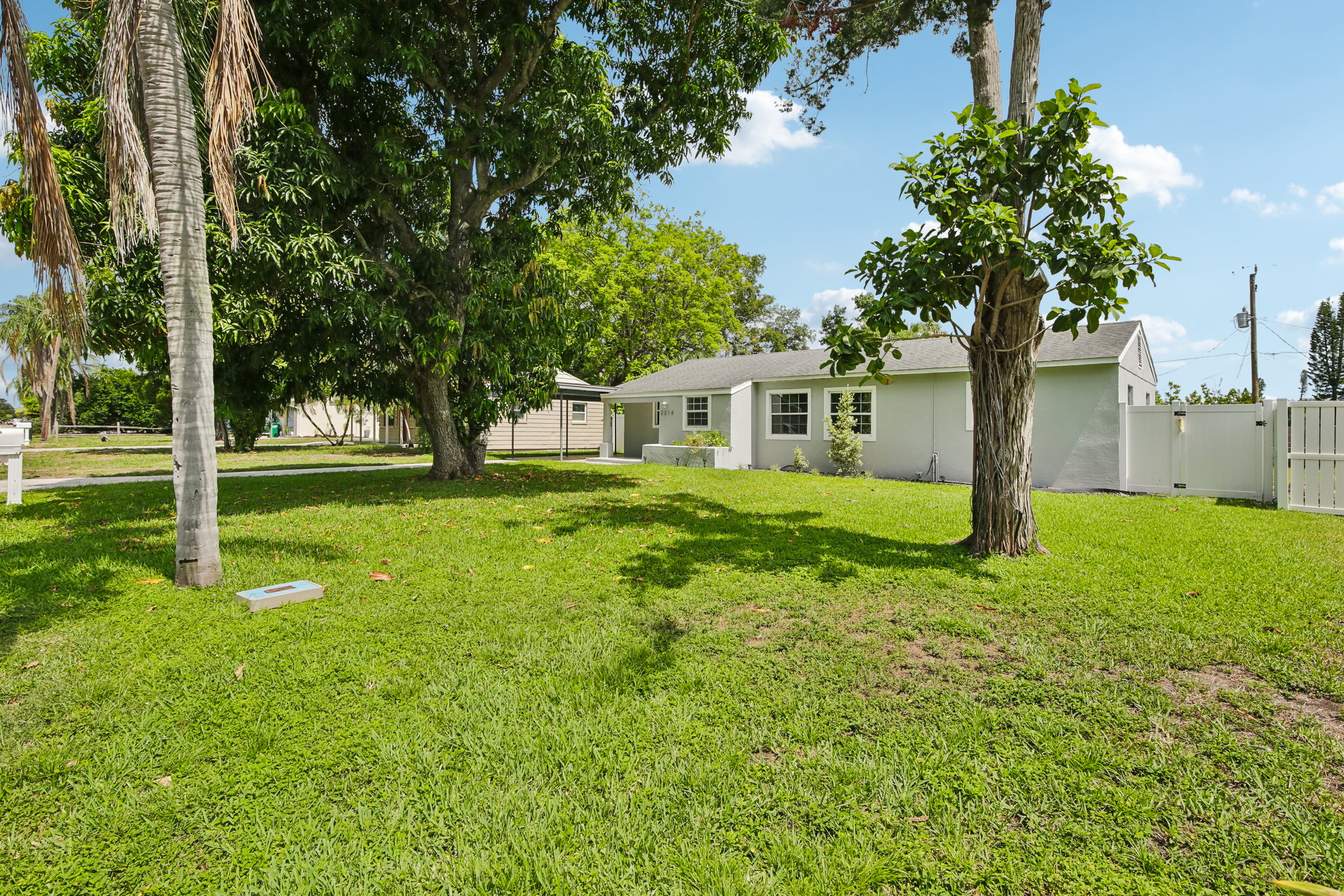 23rd Ave-S1706-003.jpg