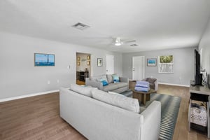 23rd Ave-S1706-010.jpg