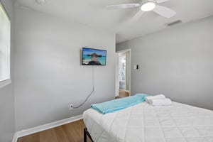 23rd Ave-S1706-030.jpg