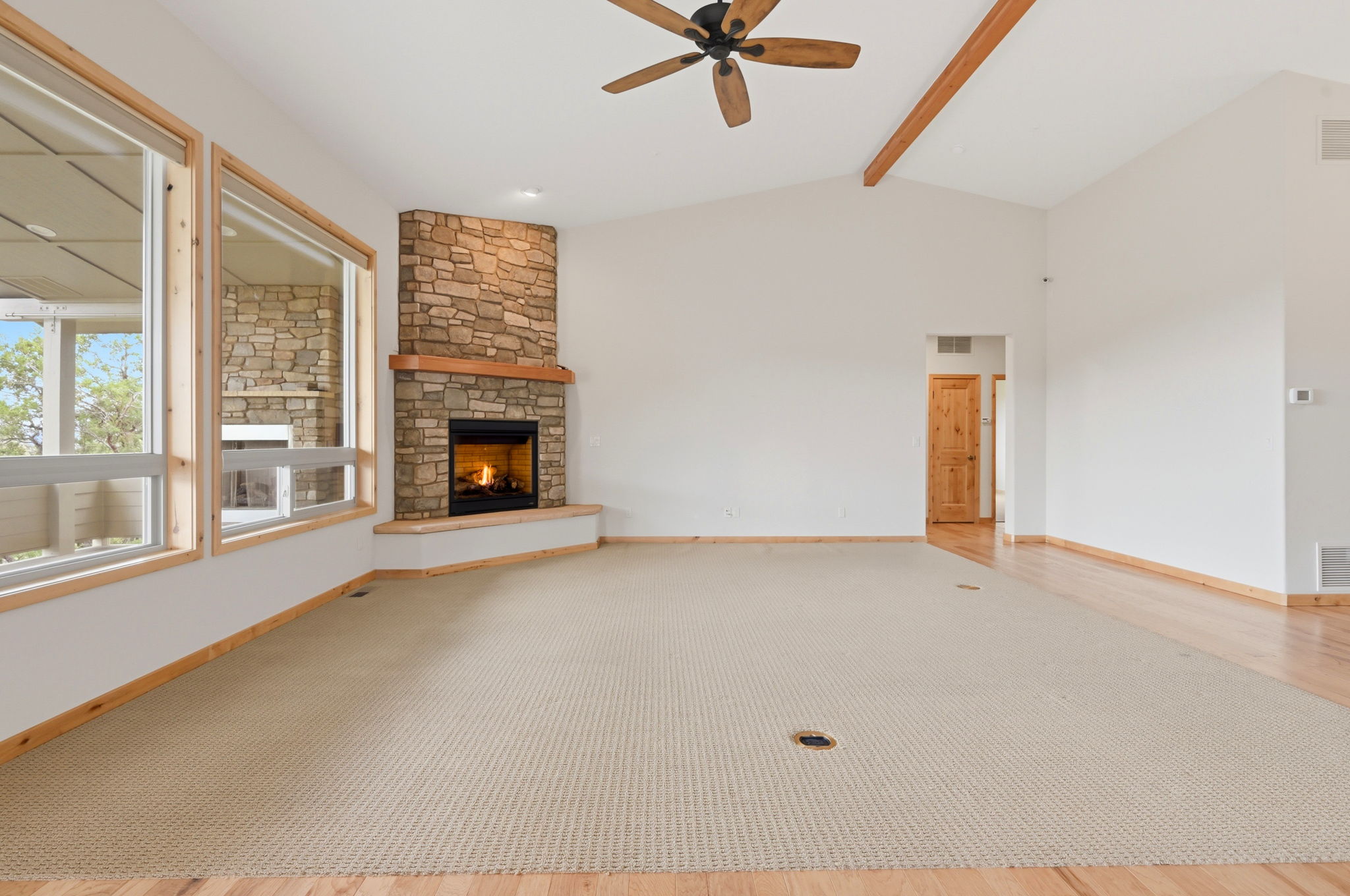Living Room (3)