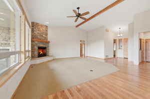 Living Room (2)