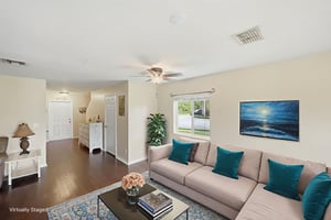 _DSC3366 virtually staged.jpeg