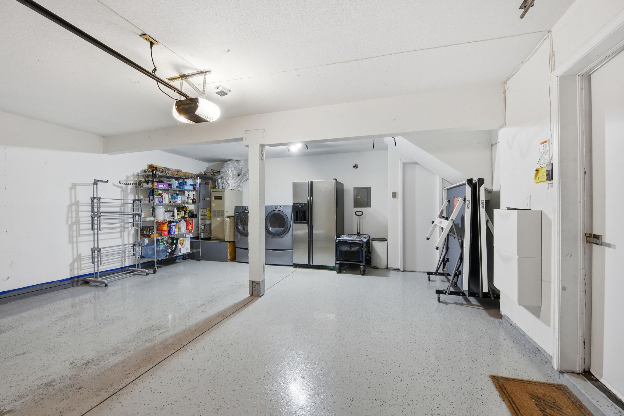 043_f8_22140 Castille Ln