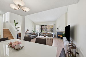 020_f8_22140 Castille Ln