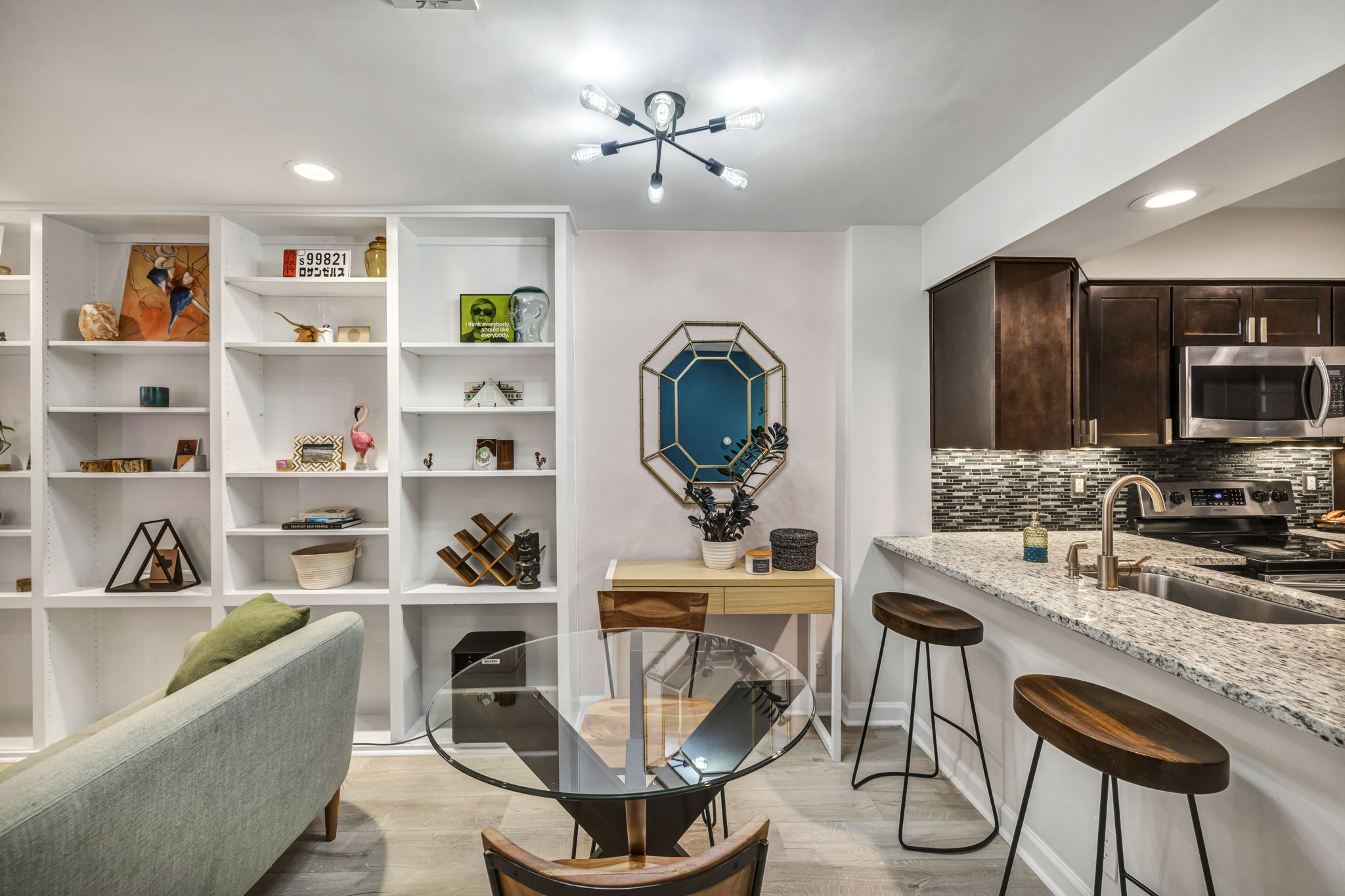 2215 Post Rd, Austin, TX 78704, USA Photo 9