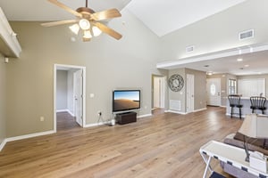 Cypress Cove Dr 2c-S2412-008.jpg