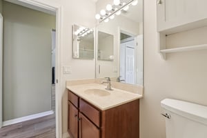 Cypress Cove Dr 2c-S2412-026.jpg