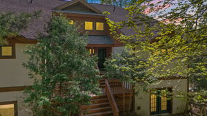  Photo 0