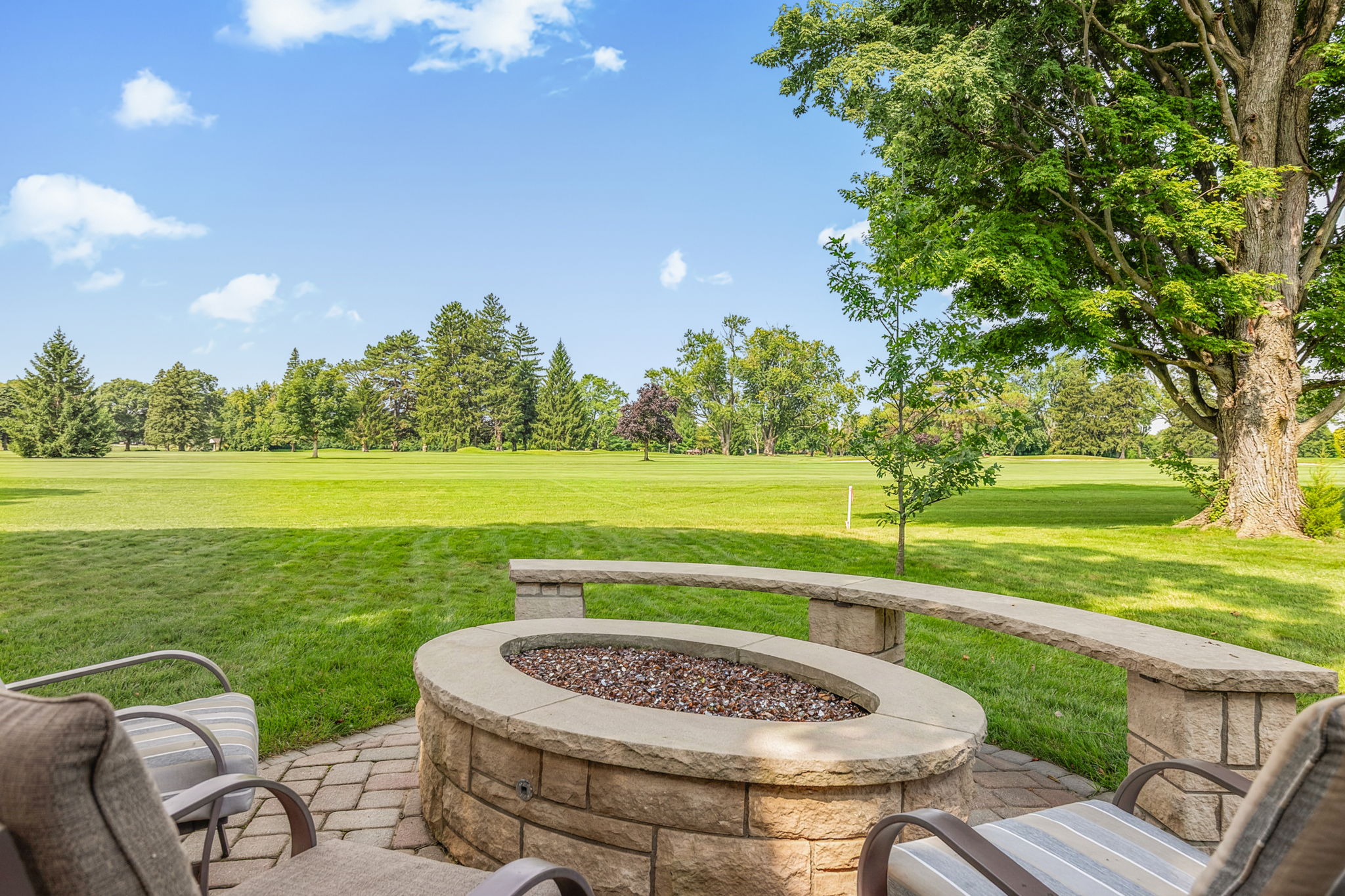  Photo 72
