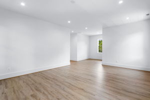 28-Primary Bedroom