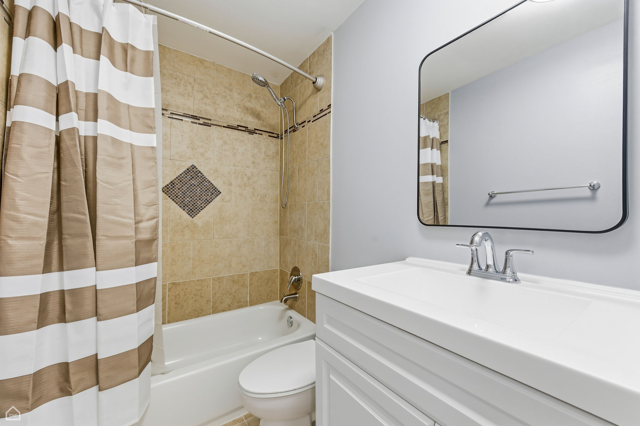 22180 Navaho Ave - Tony Zakhemt_CHP2026_014