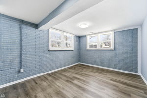 22180 Navaho Ave - Tony Zakhemt_CHP2026_022