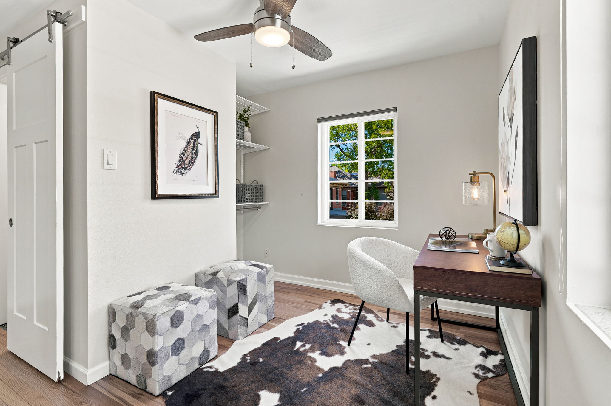 Upstairs Loft/Study...you decide!