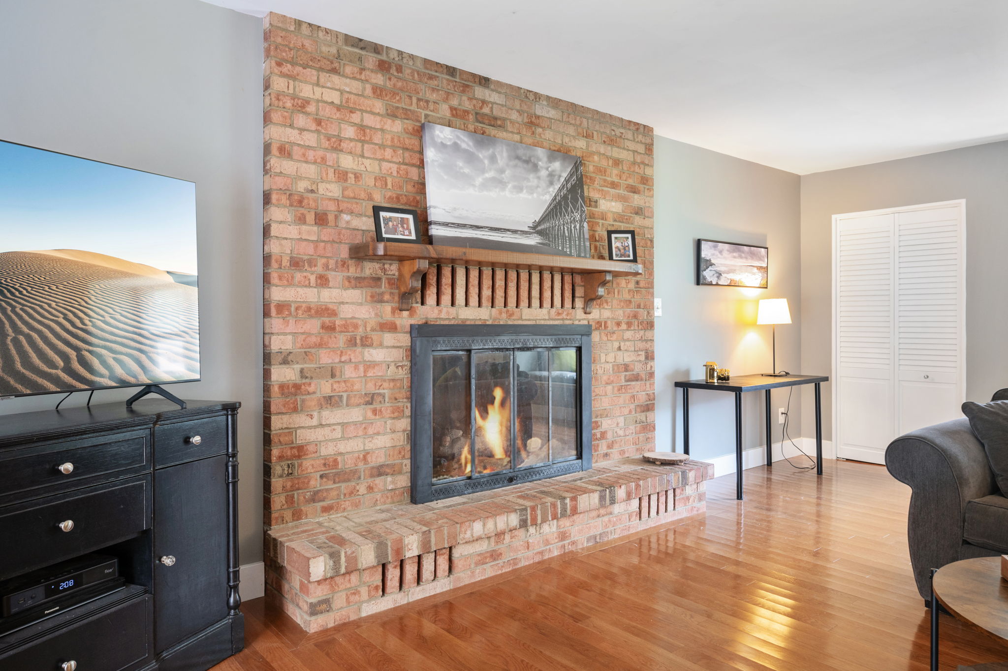 Larchmont 48
