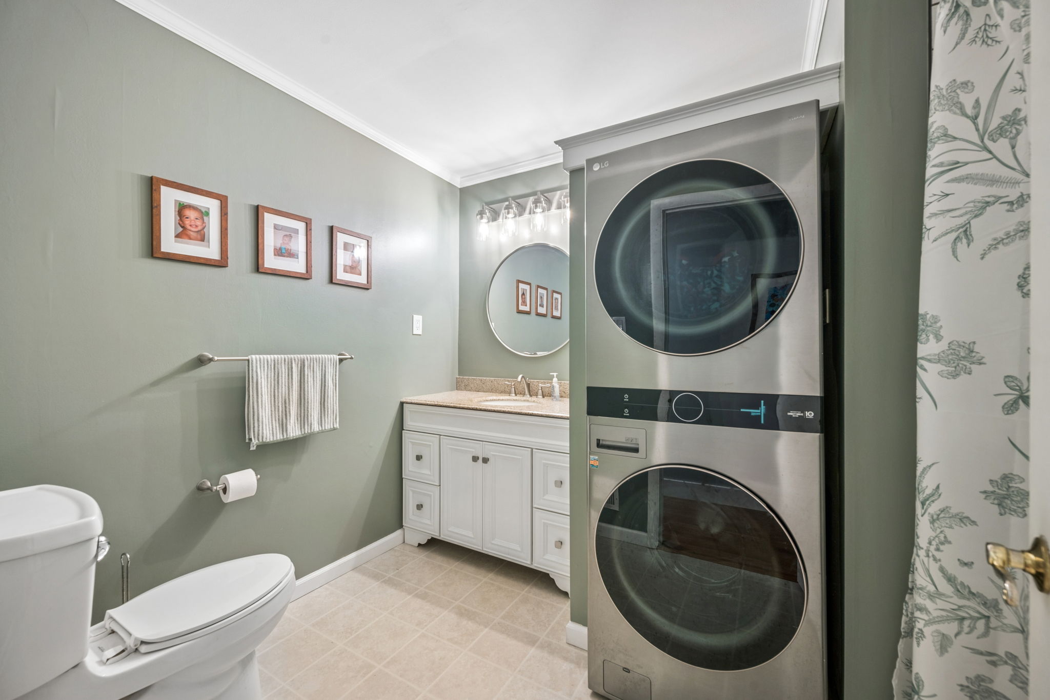 Larchmont 63