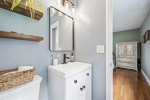 Larchmont 27