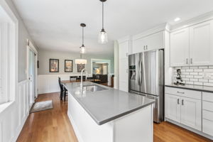Larchmont 52