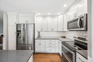 Larchmont 53