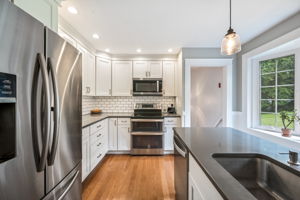 Larchmont 56
