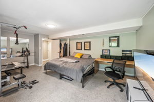 Larchmont 78