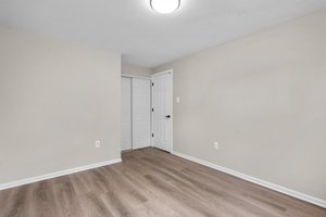 19. 2219 Montgomery St.jpg