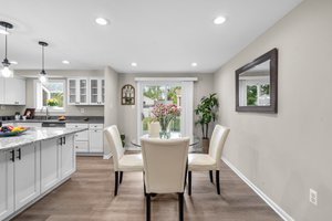 07. 2219 Montgomery St.jpg