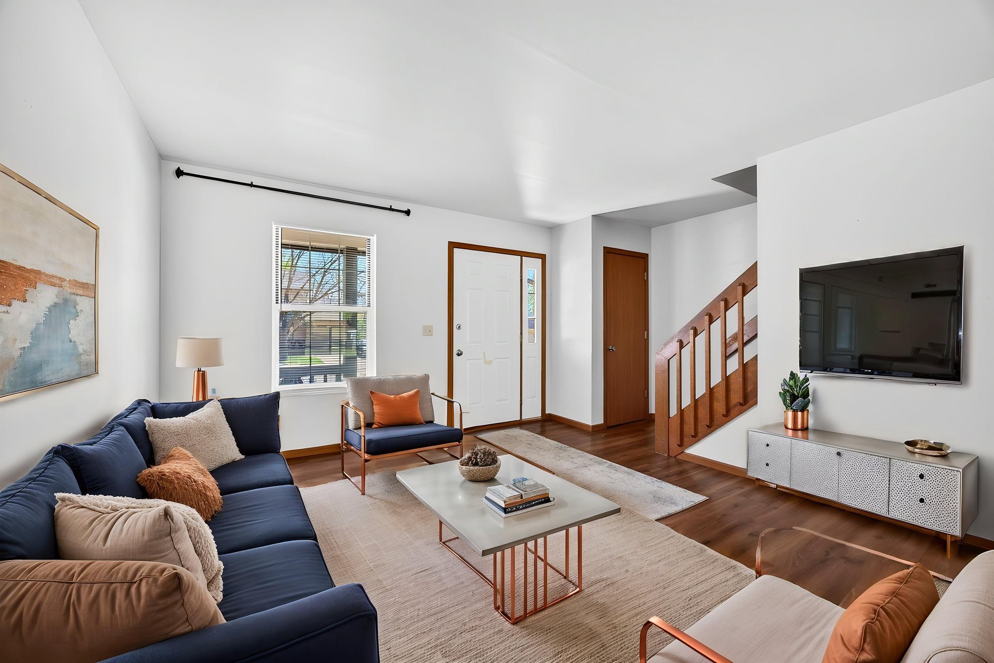 LUND1043 virtually staged.jpeg