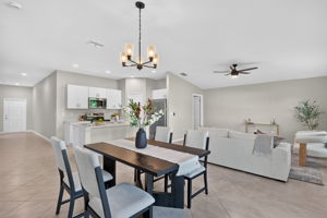 Dining Room 4 of 4