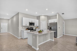 Kitchen 1 of 2