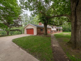  Photo 47