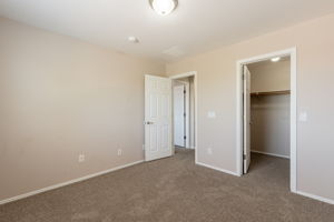  Photo 37
