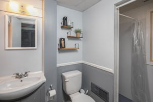 30-Bathroom