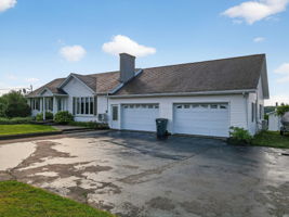  Photo 0